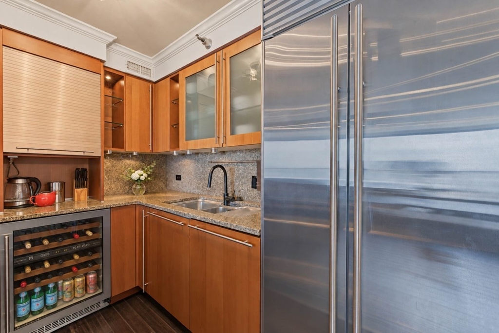 1250 N Dearborn Street - Photo 16