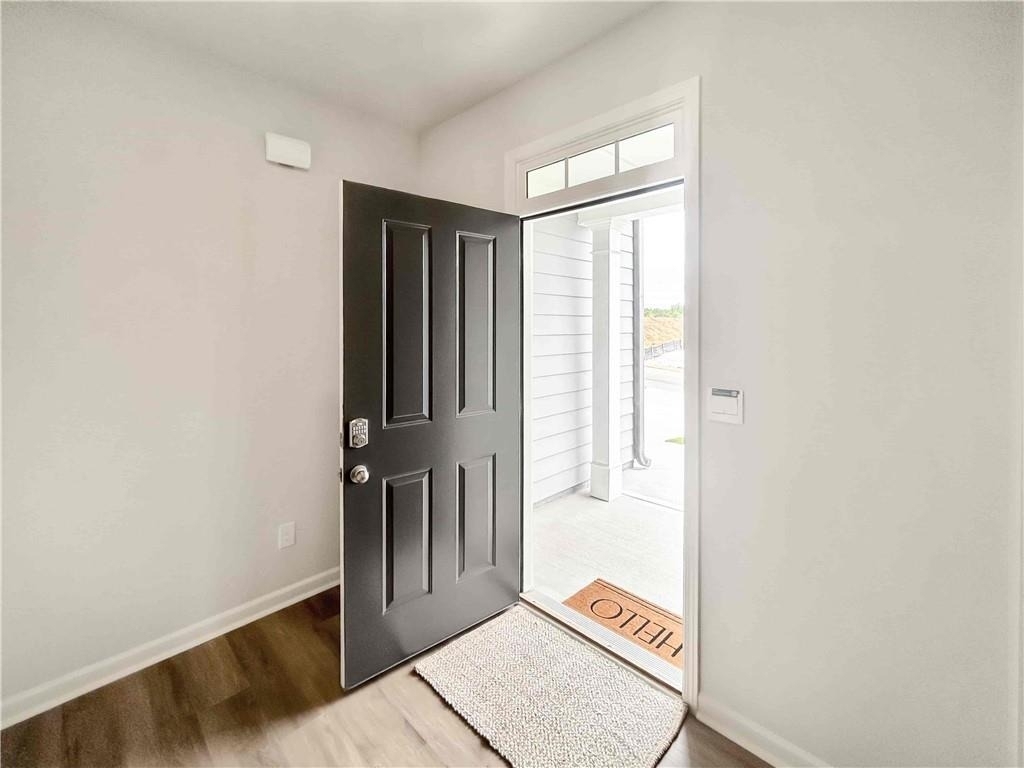 329 Creekview Way - Photo 3