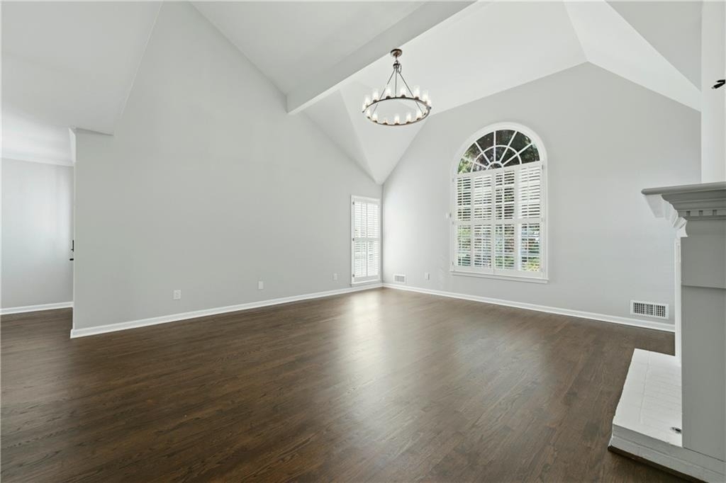 1122 Club Trace Ne - Photo 6