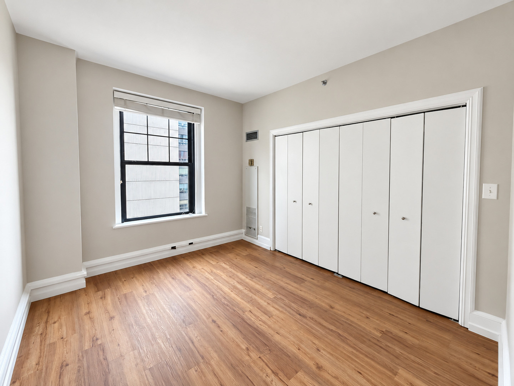 3170 N Sheridan Road - Photo 15
