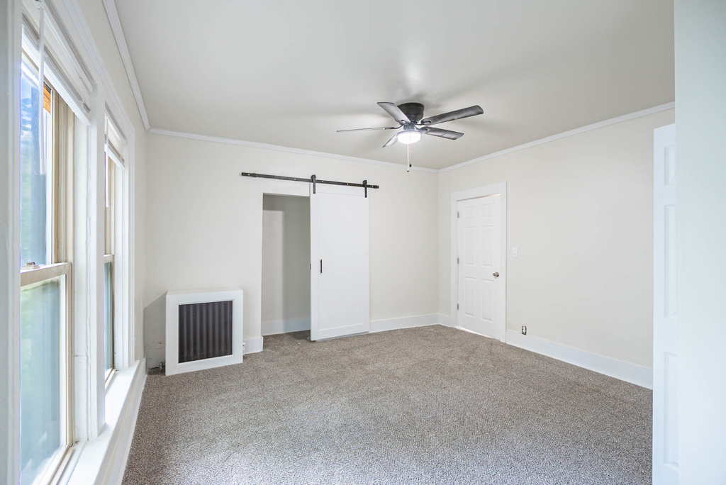 414 South Boulevard - Photo 10