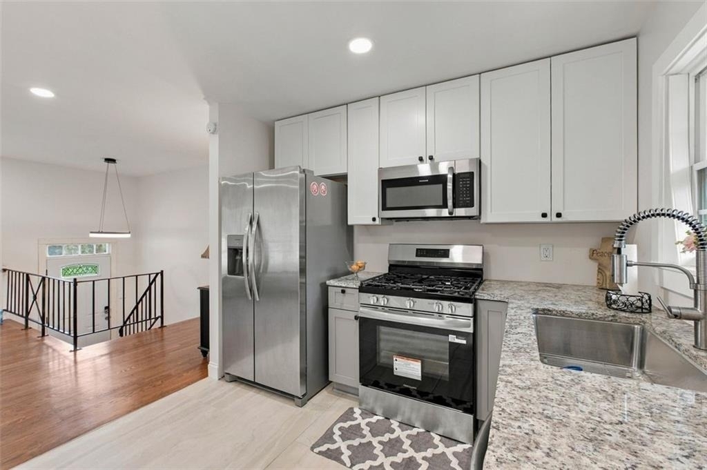 6216 Hayes Drive - Photo 14