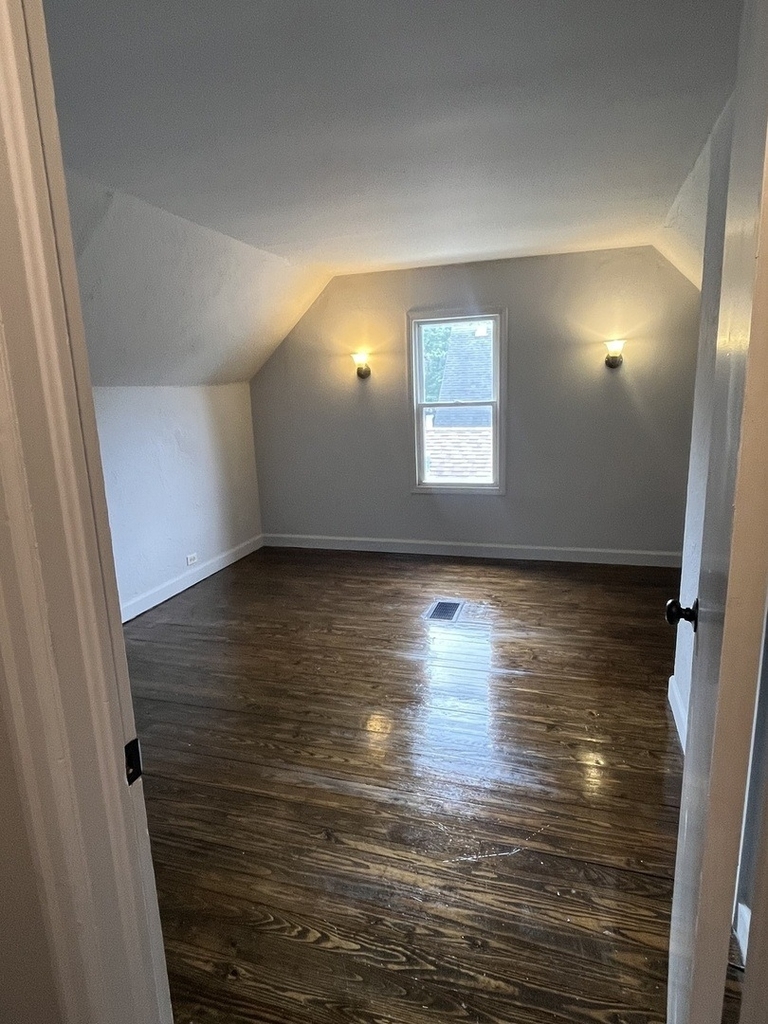 16750 Bulger Avenue - Photo 23