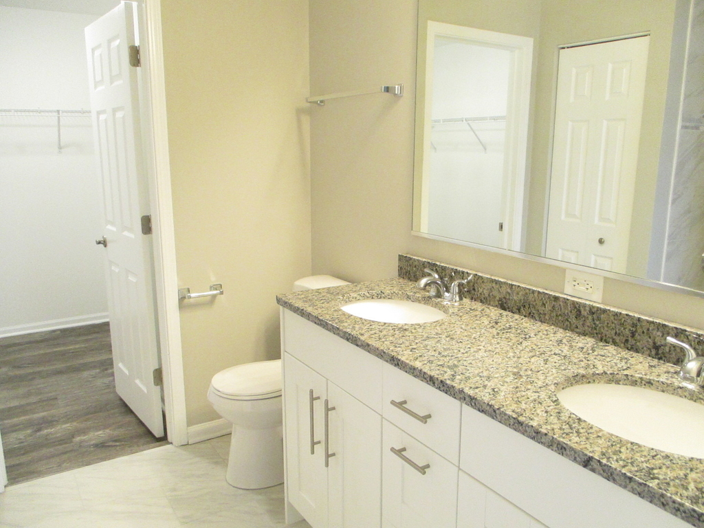 1749 Woodside Drive - Photo 16
