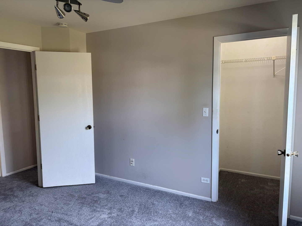238 Green Knoll Lane - Photo 13