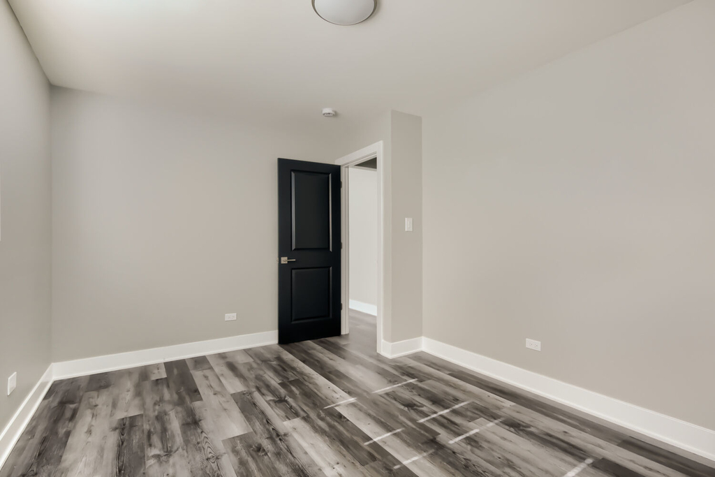 17636 Dixie Highway - Photo 10
