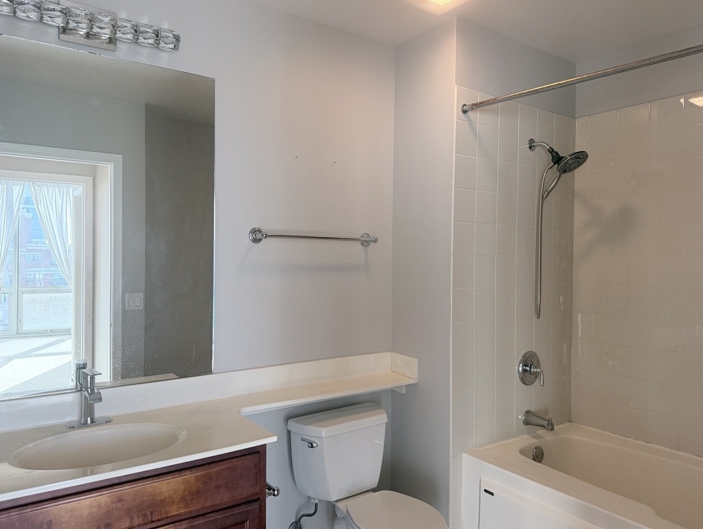1235 S Prairie Avenue - Photo 12