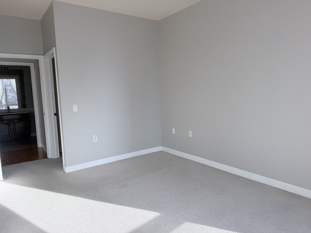 1235 S Prairie Avenue - Photo 10