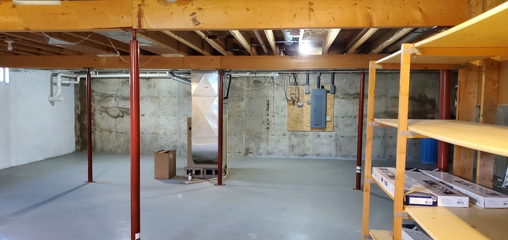 703b Burgess Drive - Photo 16