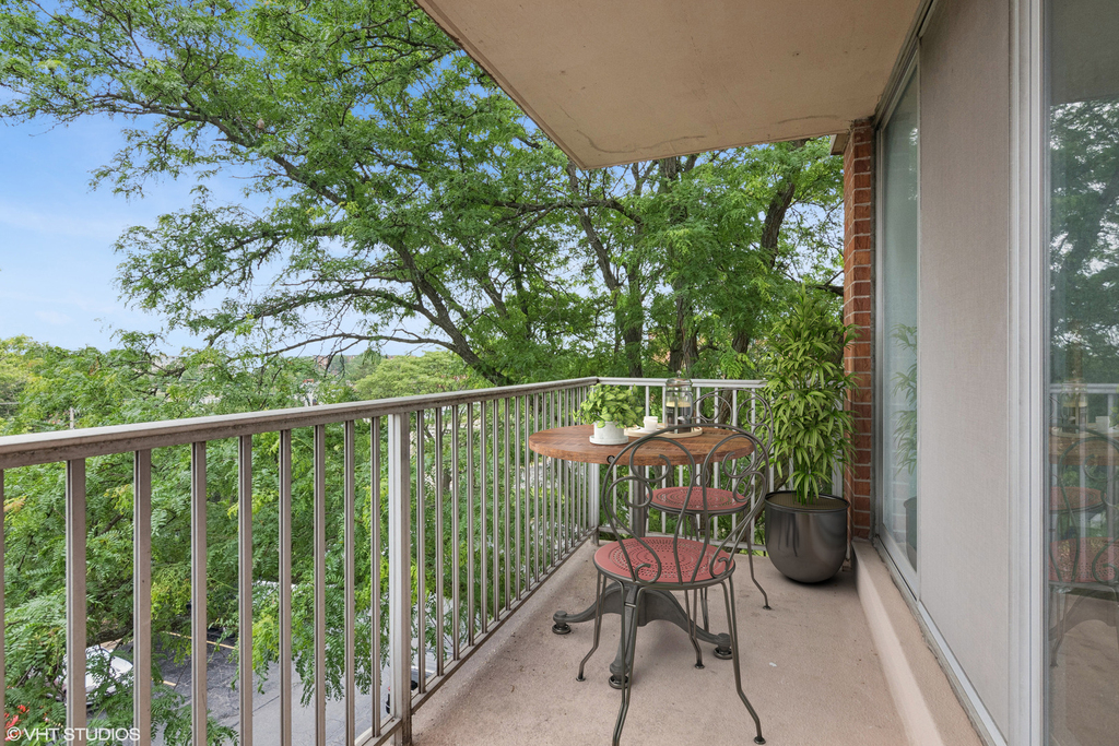 2200 S Stewart Avenue - Photo 16