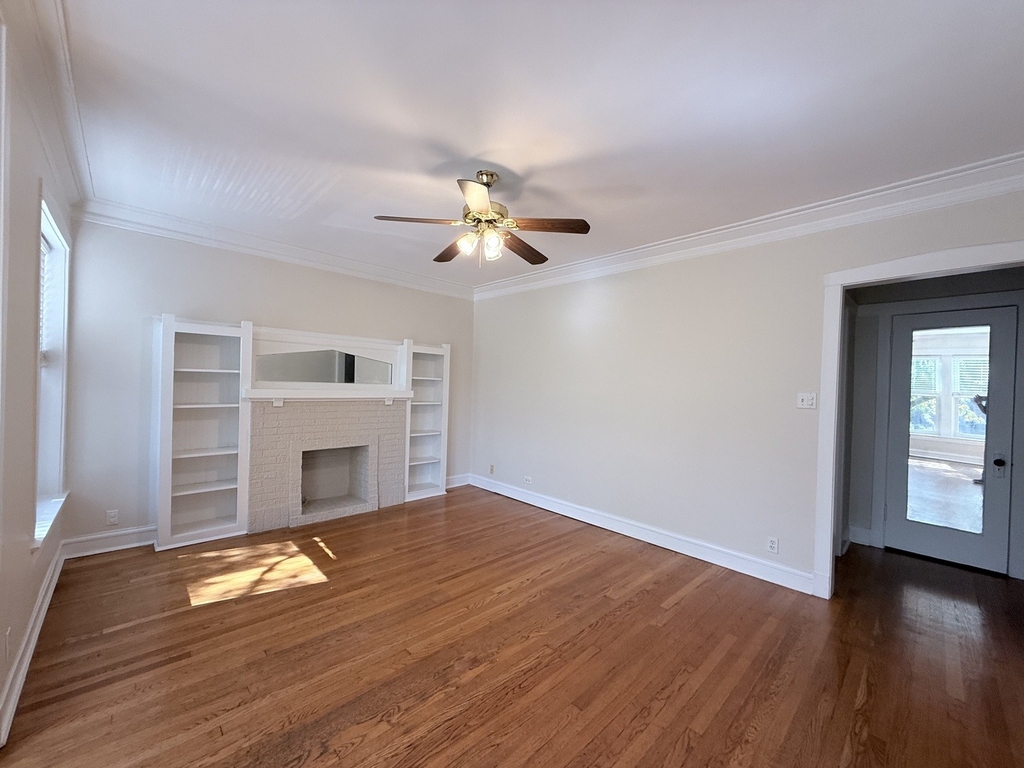 1470 W Winnemac Avenue - Photo 4