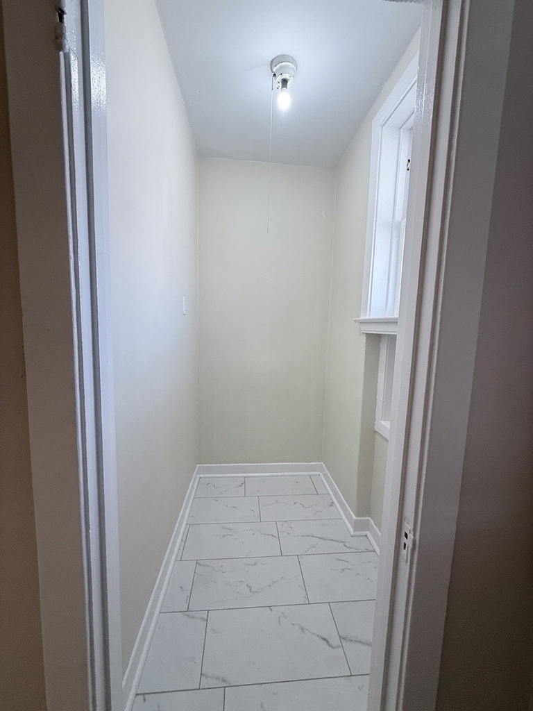 1470 W Winnemac Avenue - Photo 28