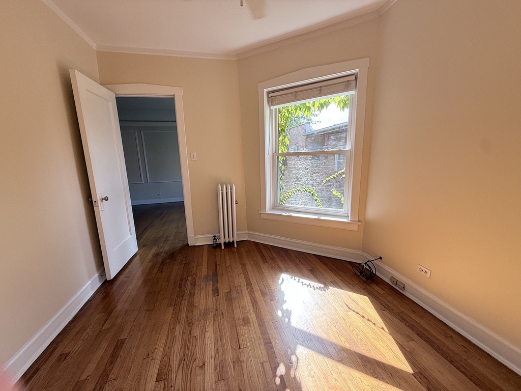 1470 W Winnemac Avenue - Photo 21