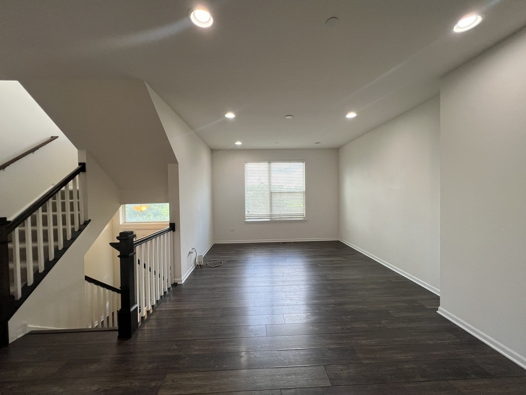 3s625 Camden Street - Photo 7