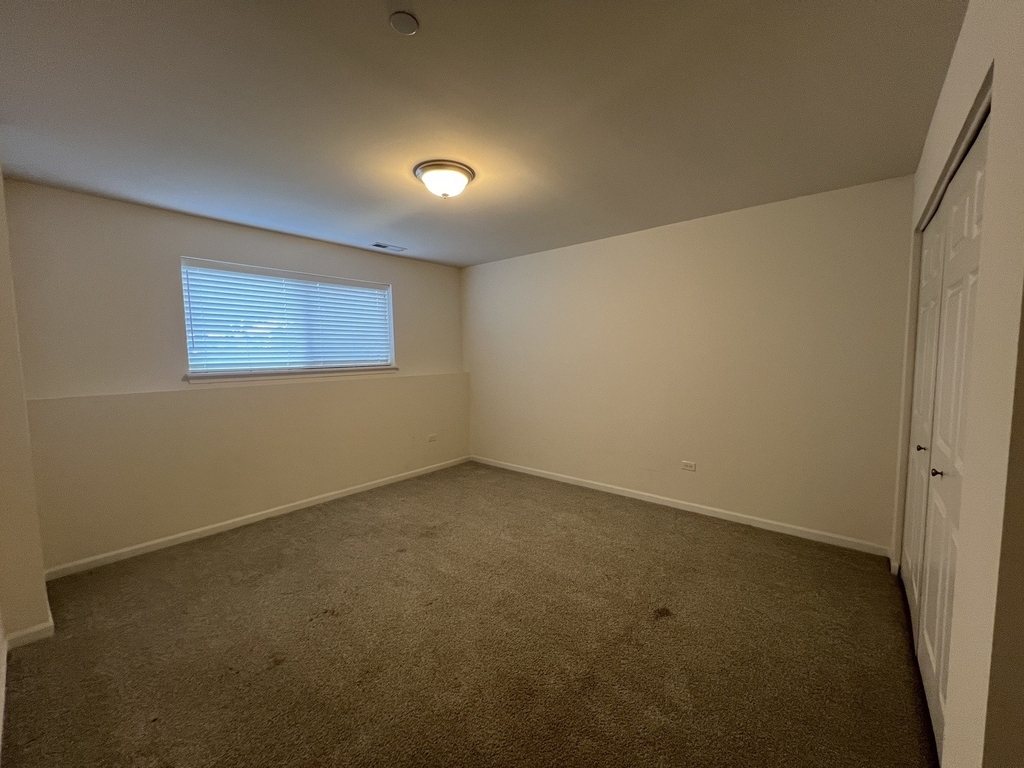 3s625 Camden Street - Photo 11