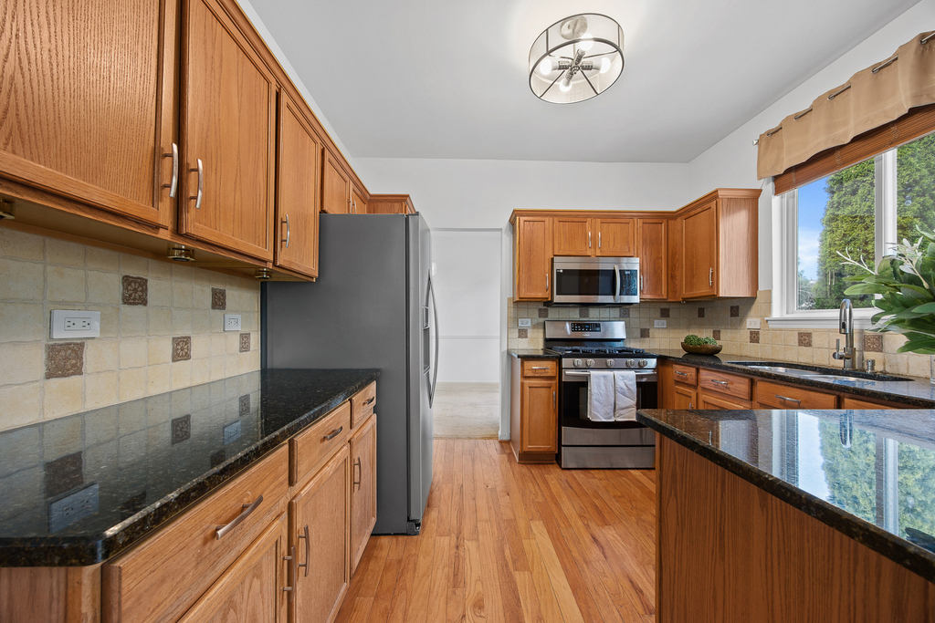 1255 Chicory Lane - Photo 8
