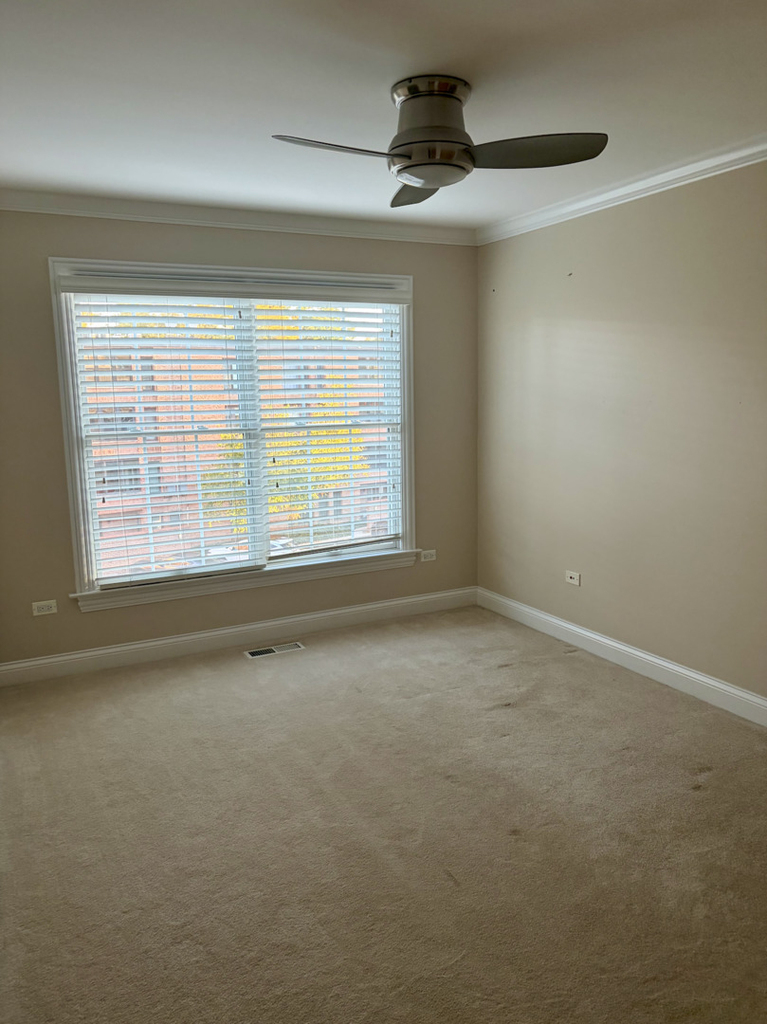 1127 Gilbert Avenue - Photo 7