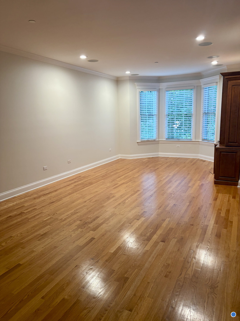 1127 Gilbert Avenue - Photo 4