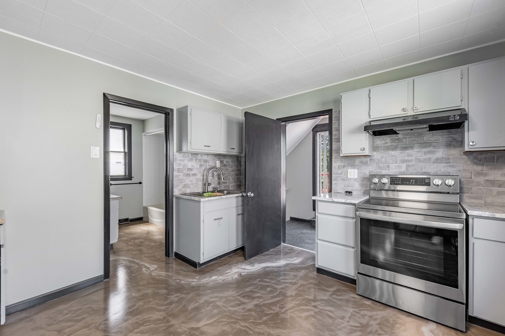 75 W 23rd Street - Photo 9