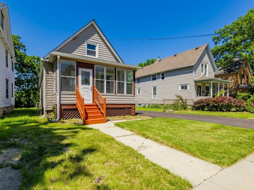 75 W 23rd Street - Photo 2