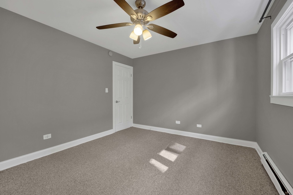 6248 N Harlem Avenue - Photo 10