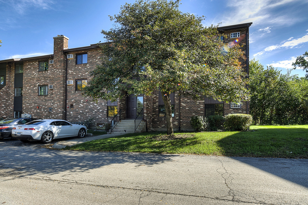 7803 Woodward Avenue - Photo 1