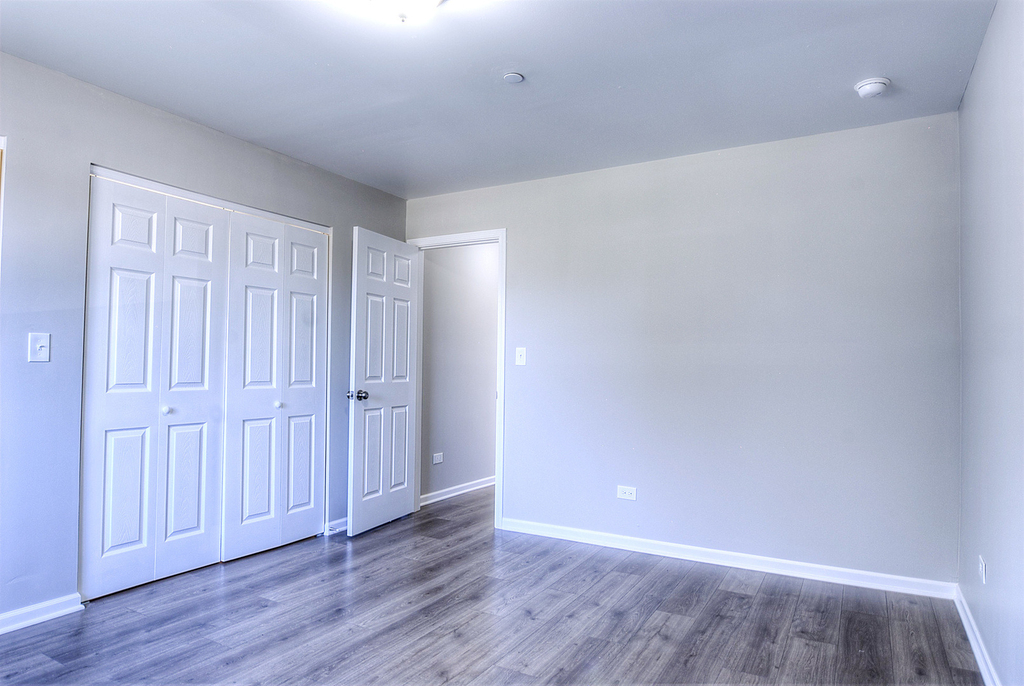 7803 Woodward Avenue - Photo 14