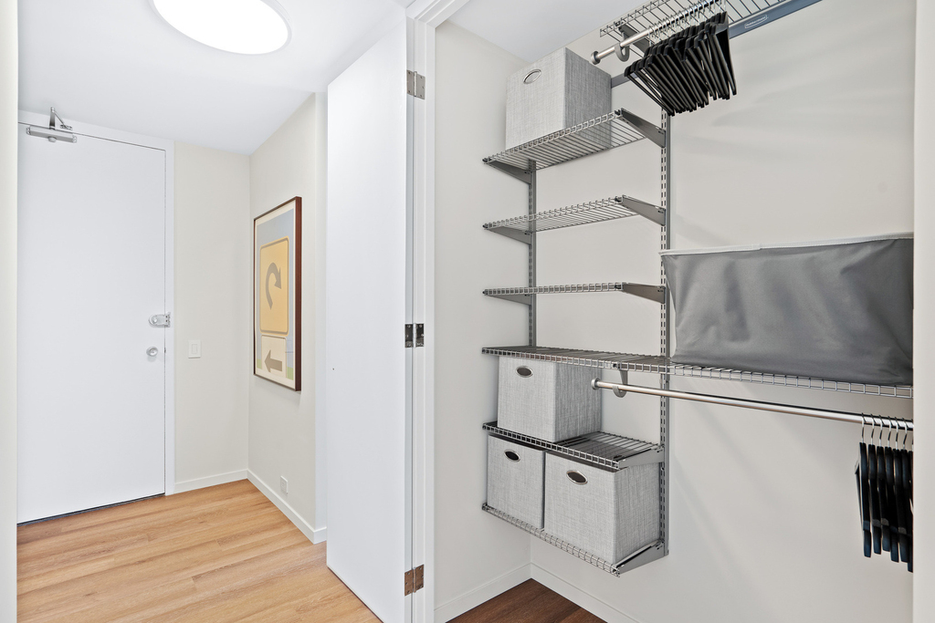 340 W Diversey Parkway - Photo 25