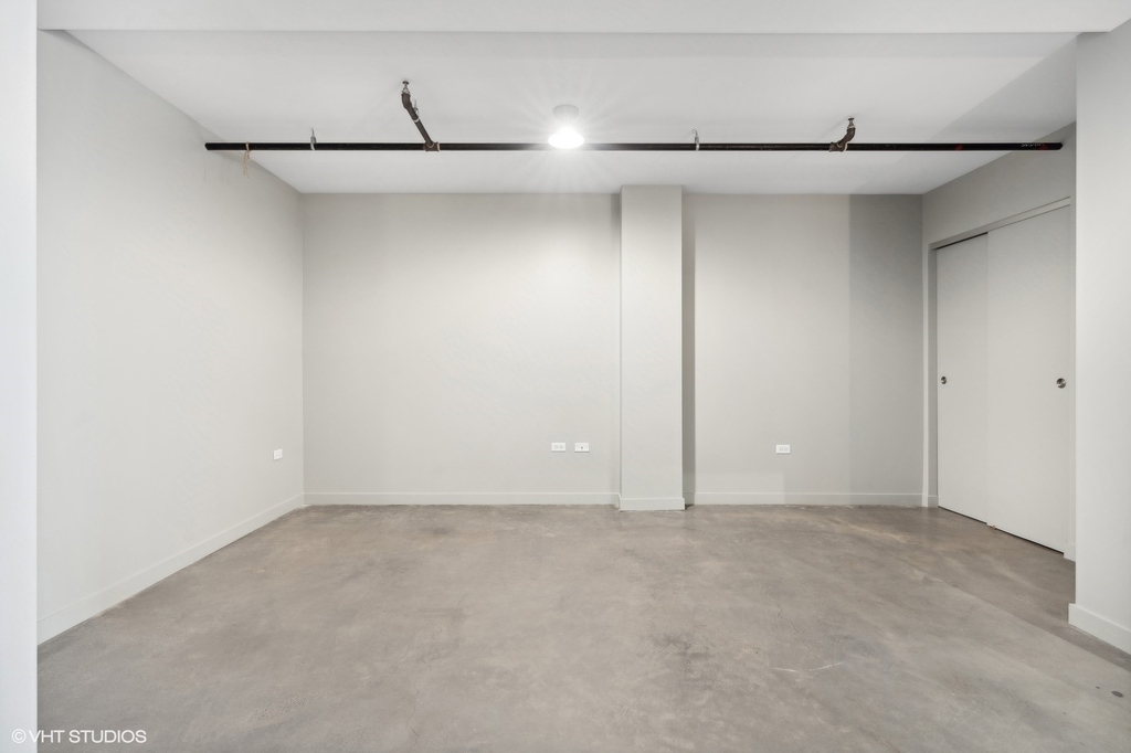 1241 N Milwaukee Avenue - Photo 7