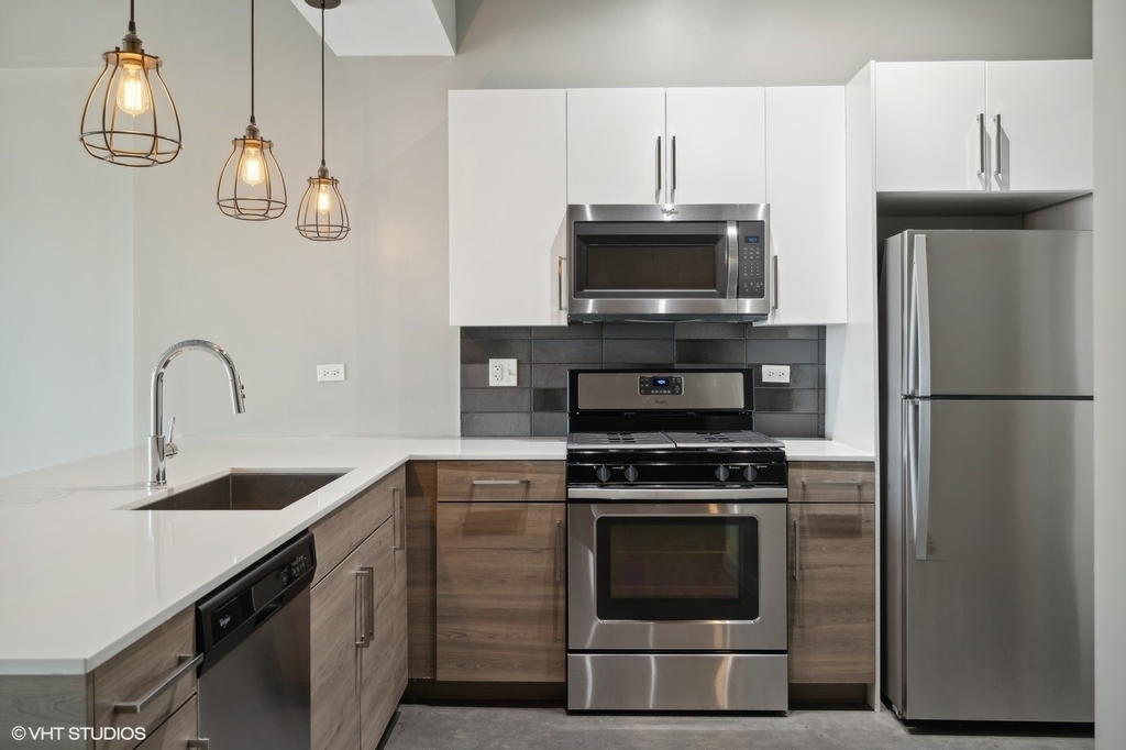 1241 N Milwaukee Avenue - Photo 6