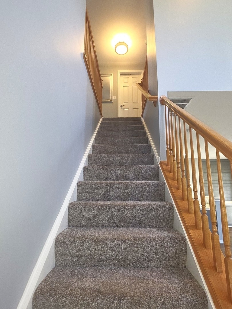 2202 Claremont Lane - Photo 14