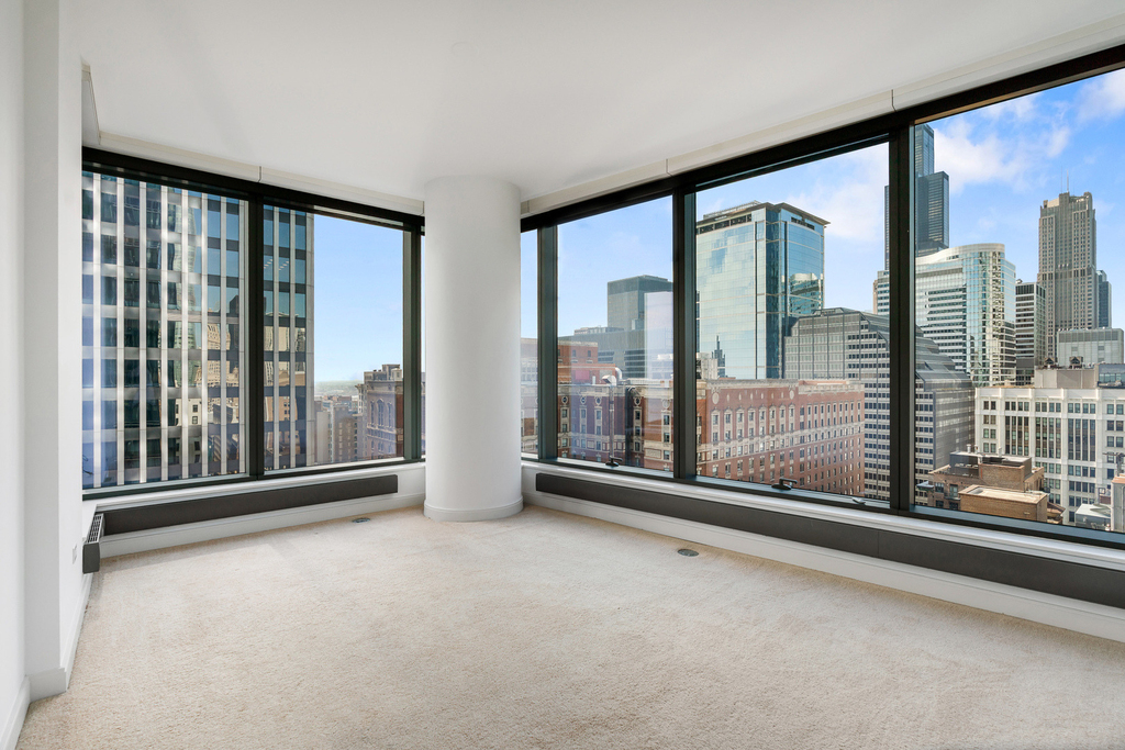 60 E Monroe Street - Photo 8