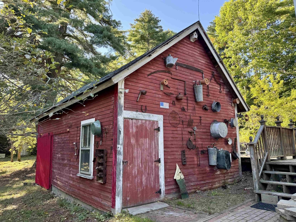 1425 Mount Major - Photo 28