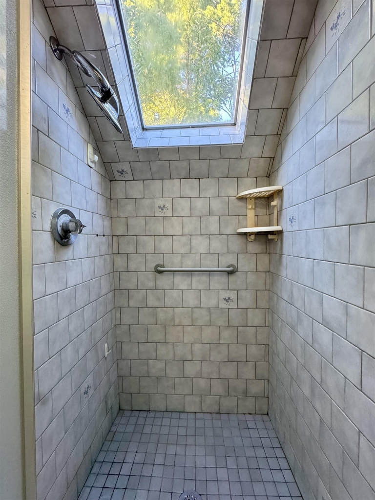 1425 Mount Major - Photo 18