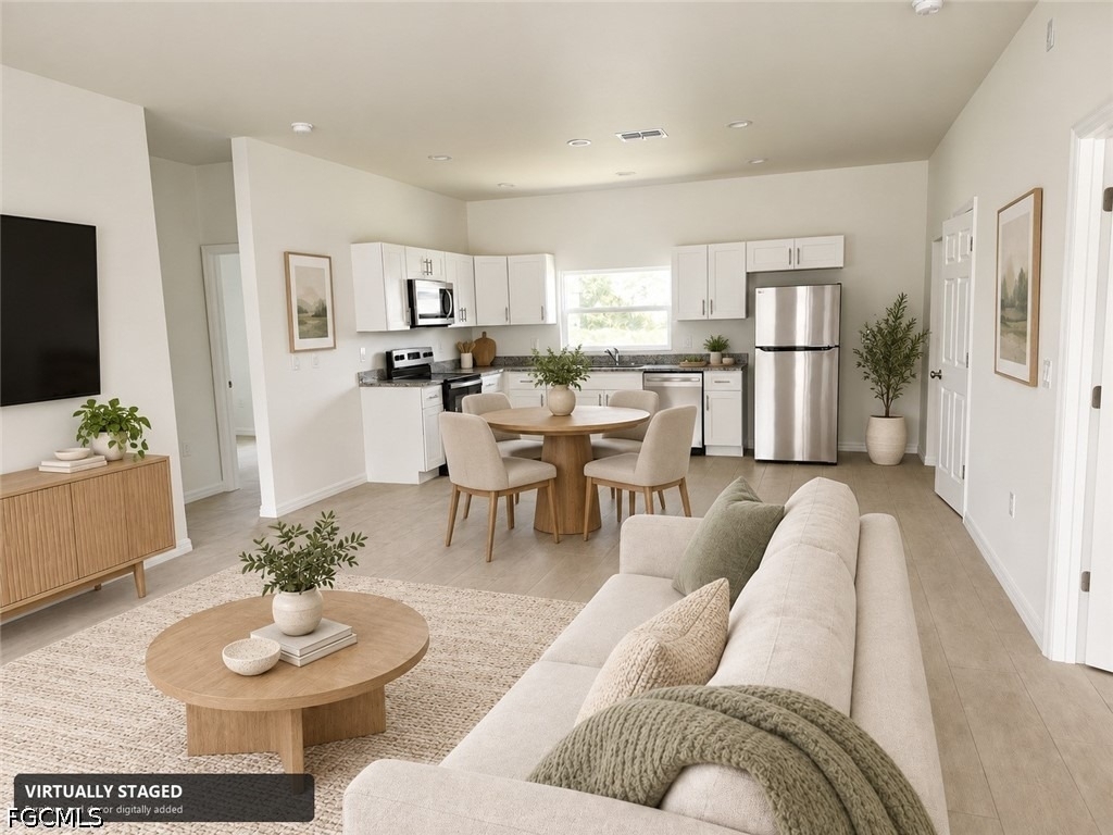 3208 48th Street W - Photo 2