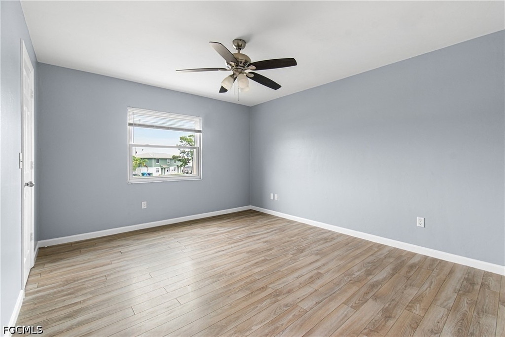 4496 Frankie Court - Photo 14