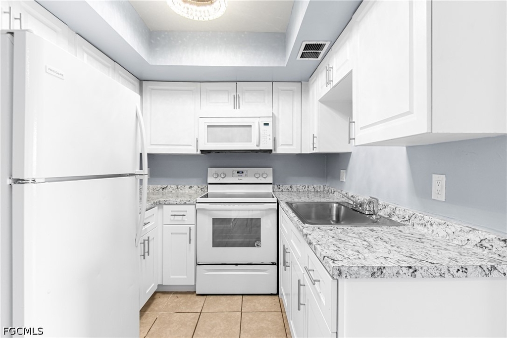 4496 Frankie Court - Photo 10