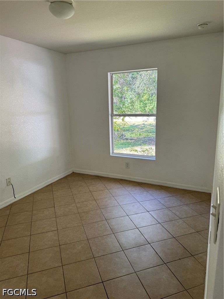335 Reeves Street - Photo 22