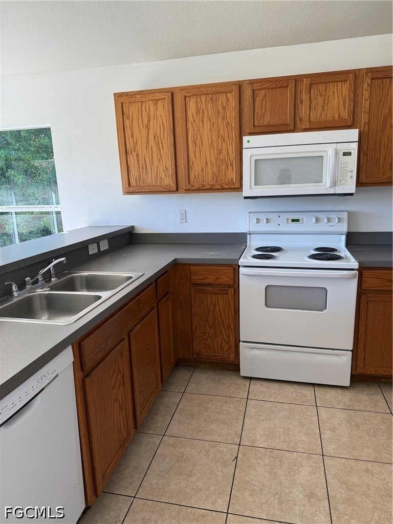 335 Reeves Street - Photo 9