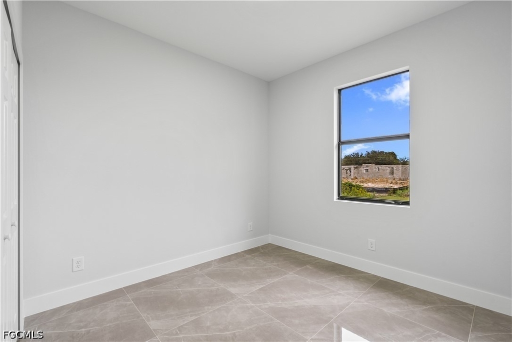 2804 73 Rd Street - Photo 11