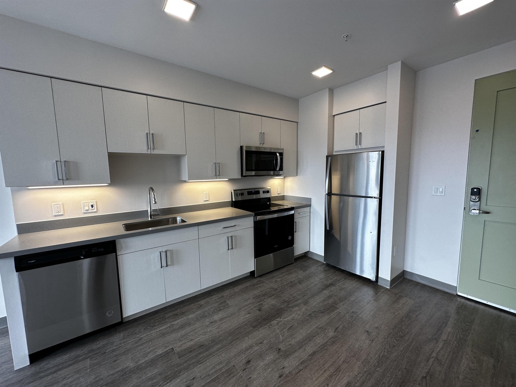 409 Elm - Photo 6