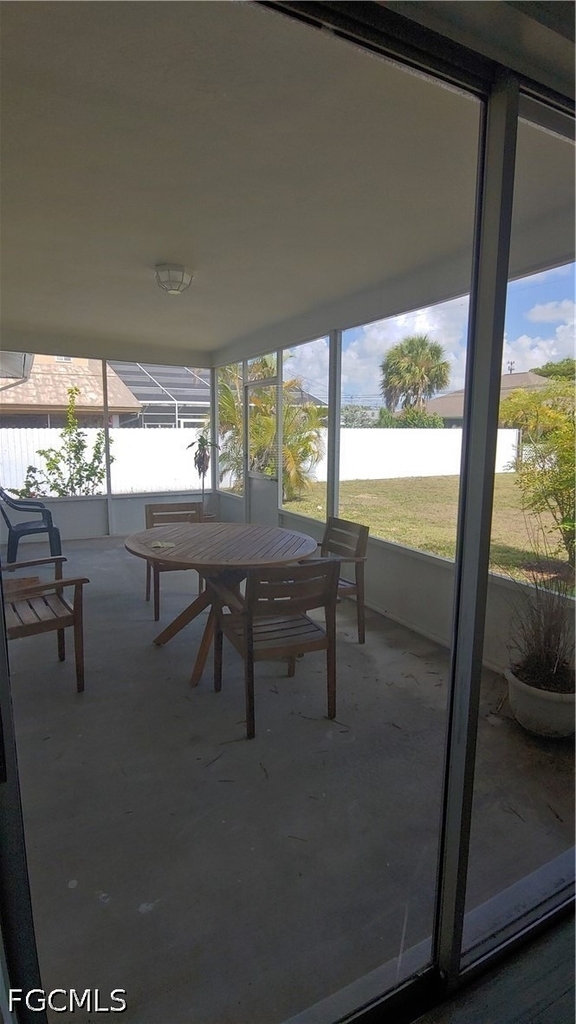 909 Se 27th Terrace - Photo 27