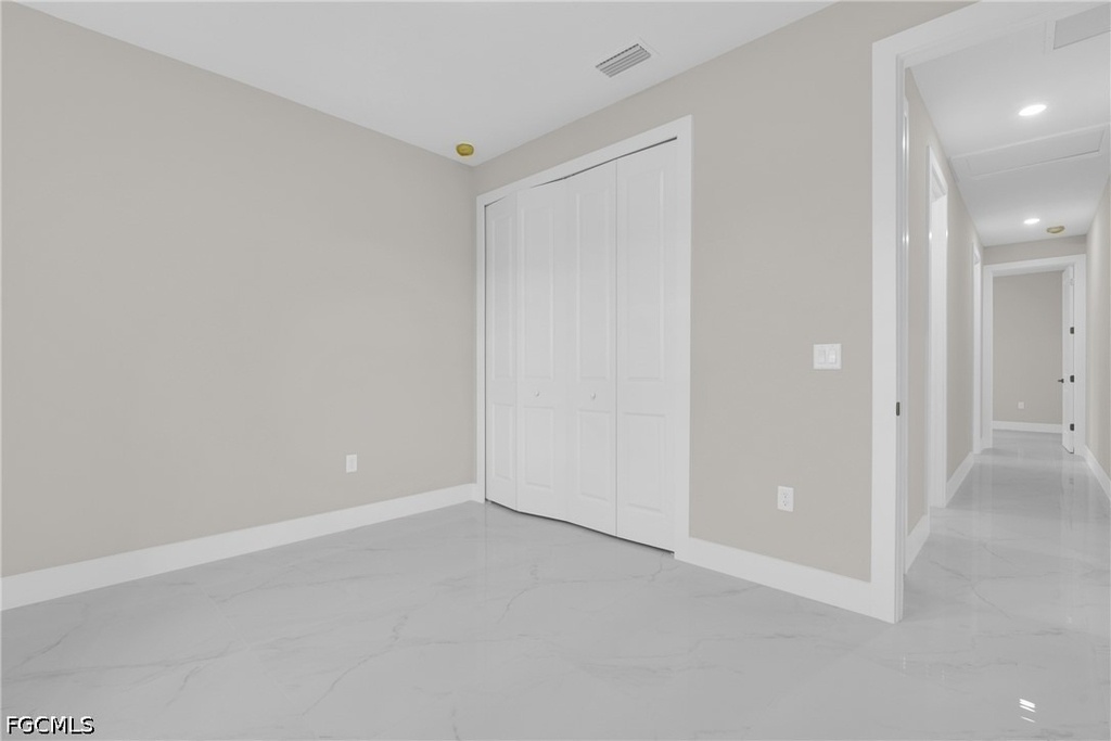 537 Summit Avenue S - Photo 30
