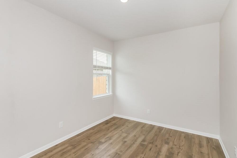 7539 Tipton Meadow Way - Photo 11