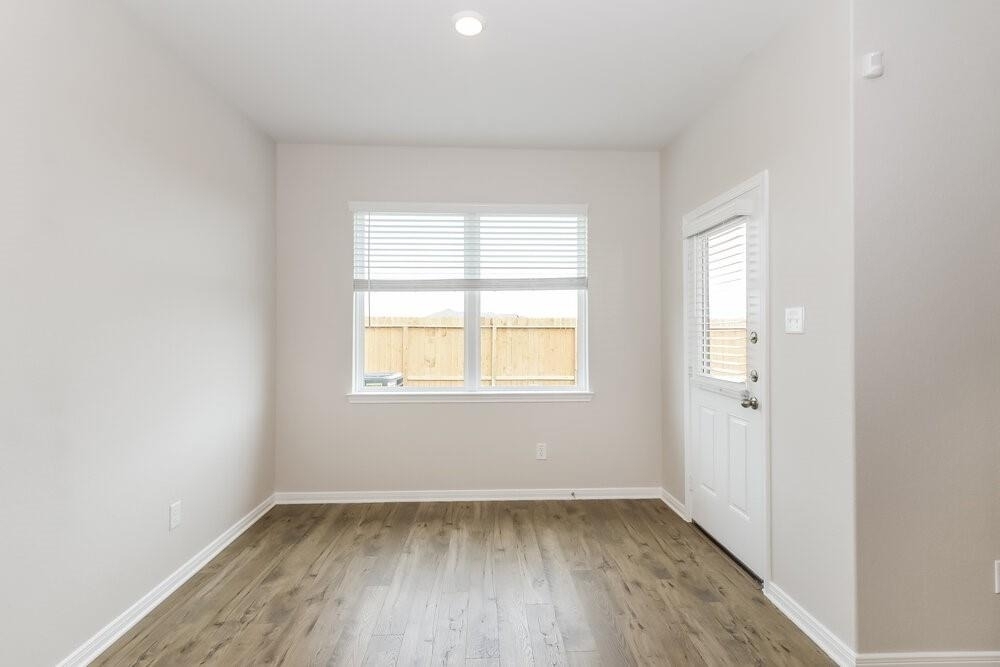 7539 Tipton Meadow Way - Photo 3