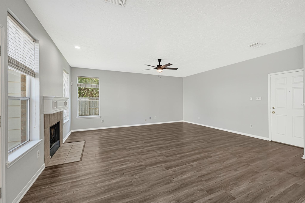 3310 La Mer Lane - Photo 15