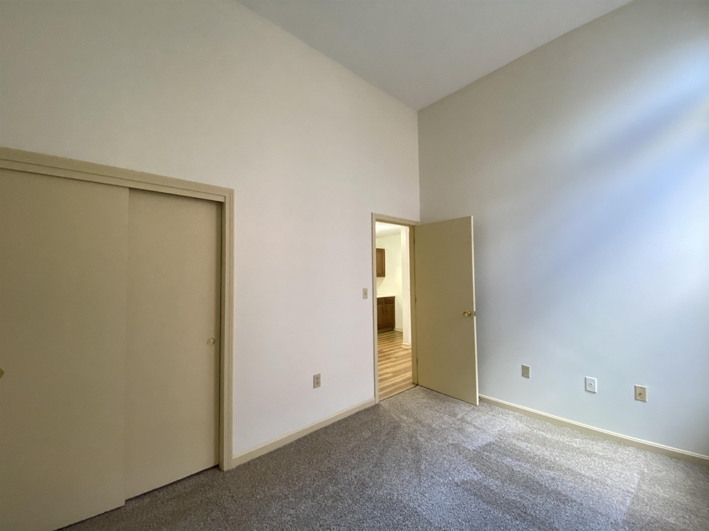124 Orange - Photo 23
