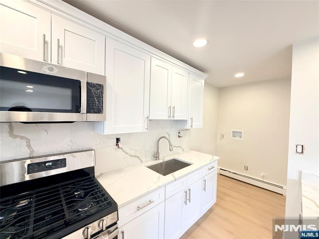 217-221 Park - Photo 10