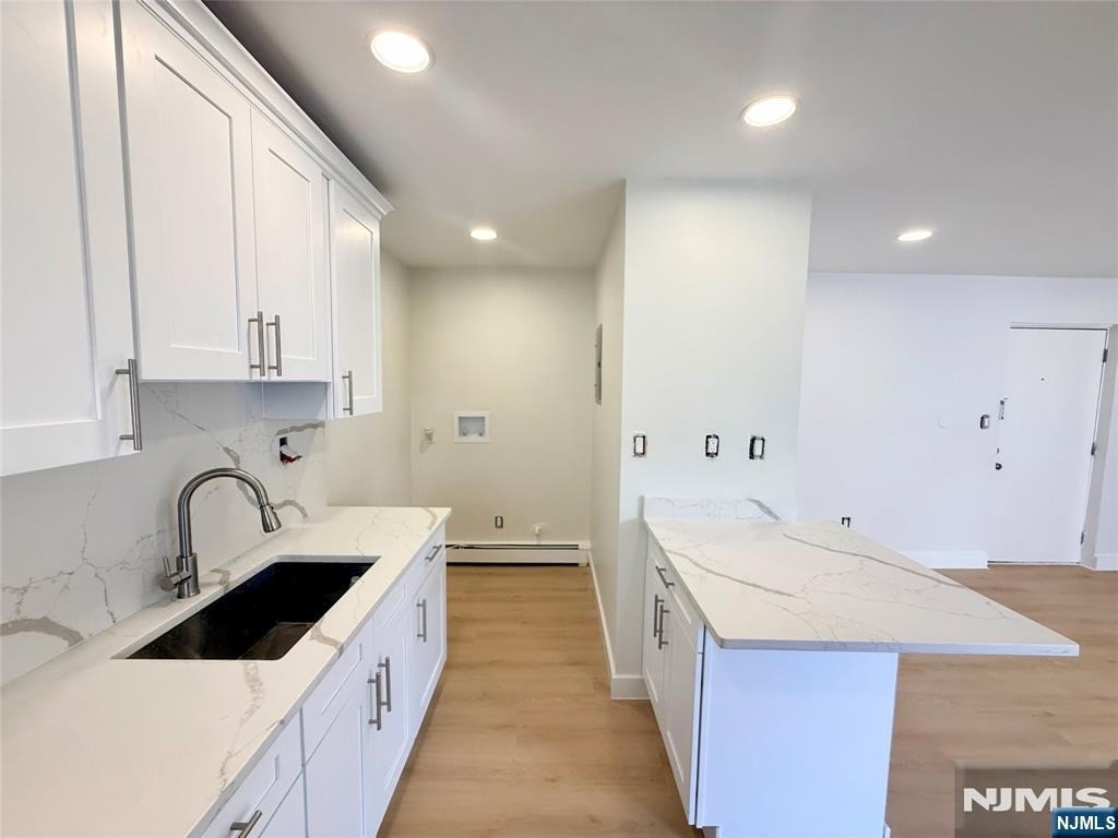 217-221 Park - Photo 8
