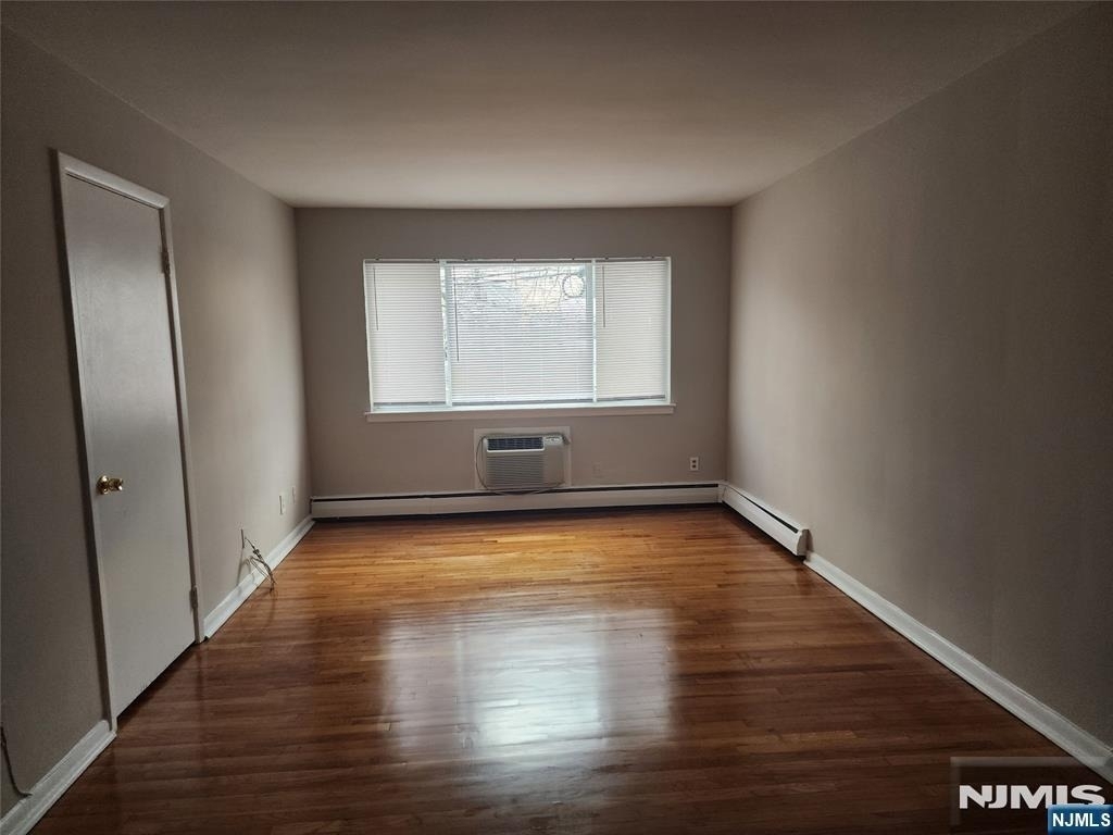 65 E Main - Photo 2